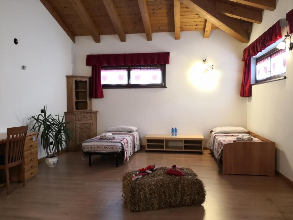 B&B da mamma Lo Tolmezzo Exteriör bild