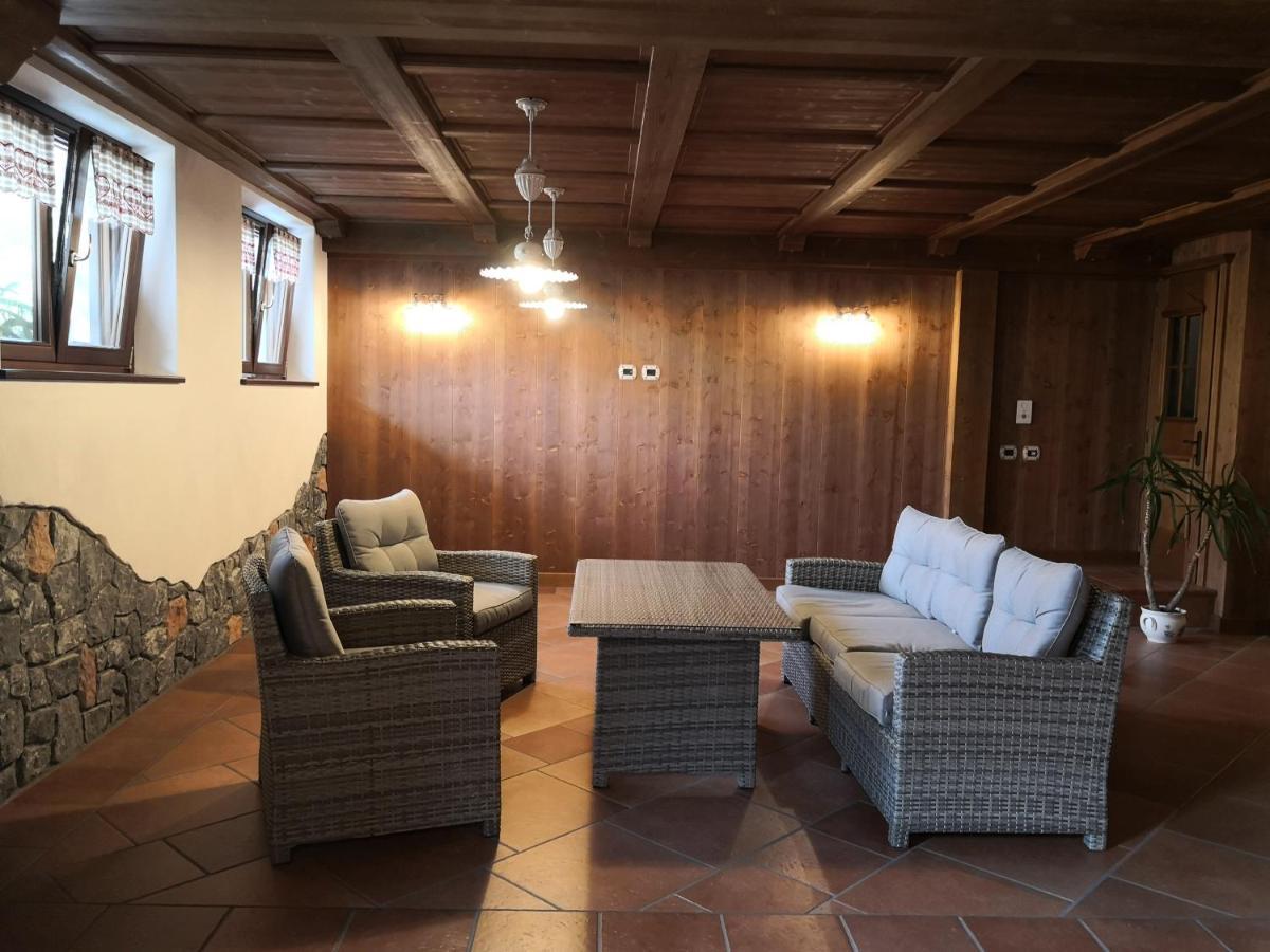 B&B da mamma Lo Tolmezzo Exteriör bild