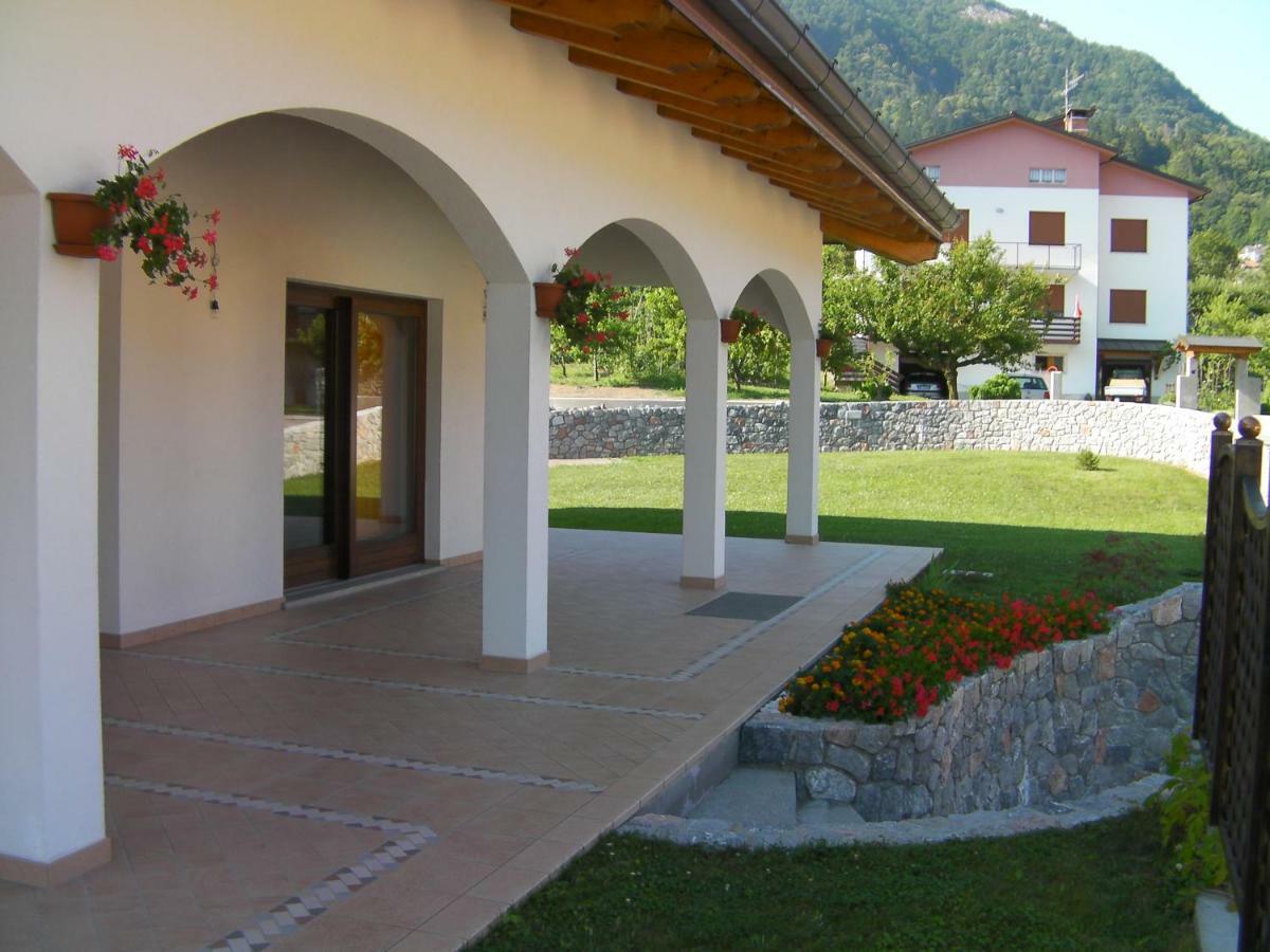 B&B da mamma Lo Tolmezzo Exteriör bild