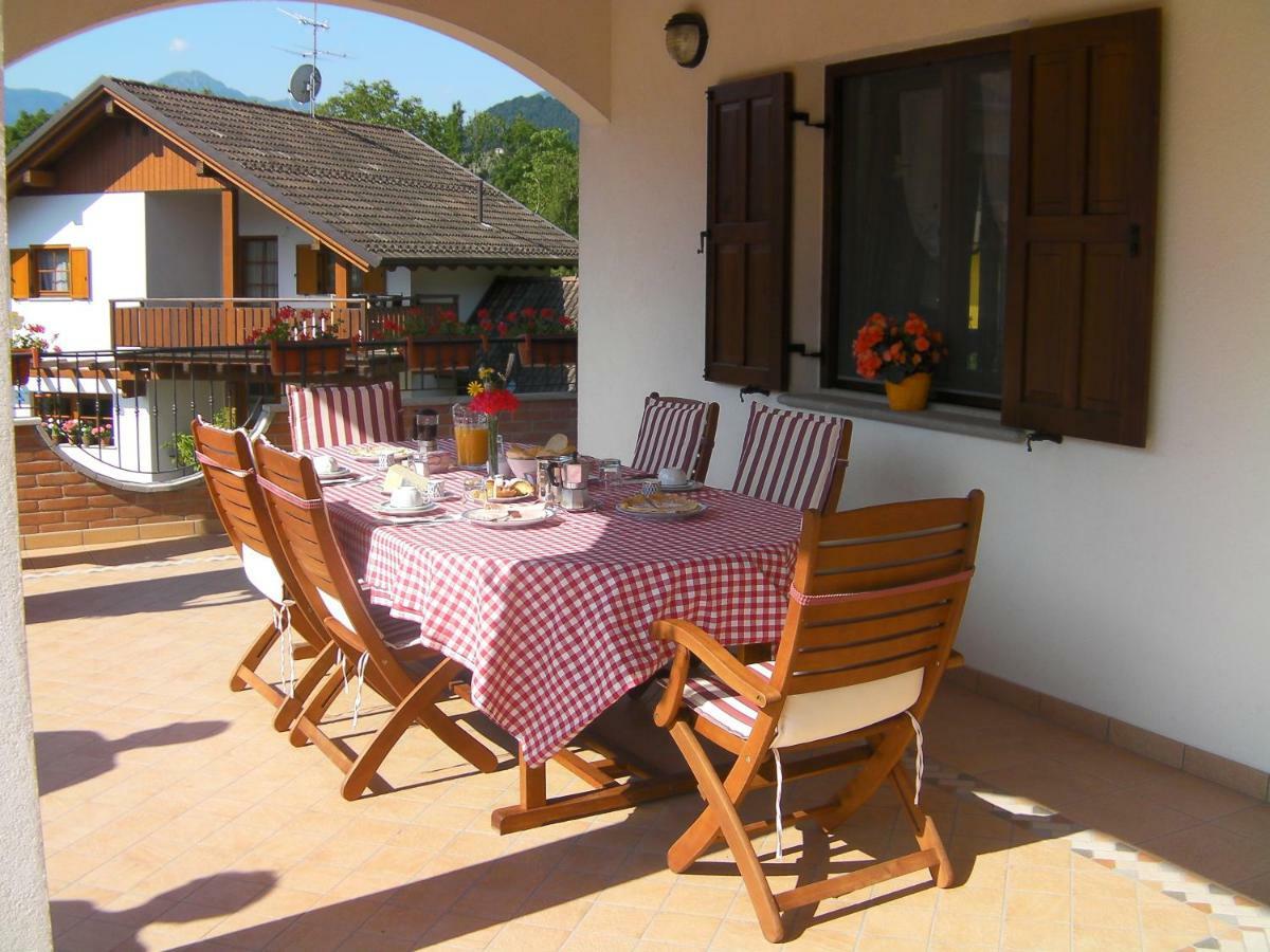 B&B da mamma Lo Tolmezzo Exteriör bild