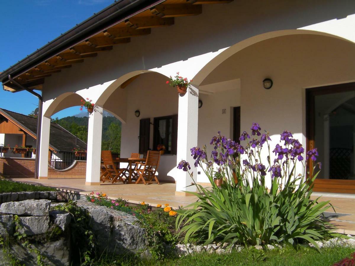 B&B da mamma Lo Tolmezzo Exteriör bild